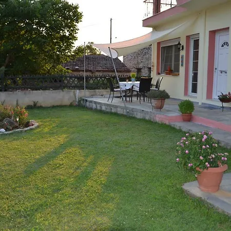 Apartment Amigdaleonas House *